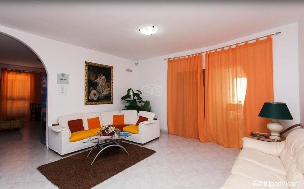 Hotel Club Bellavista ヴィエステ エクステリア 写真