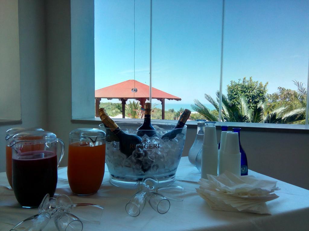 Hotel Club Bellavista ヴィエステ エクステリア 写真